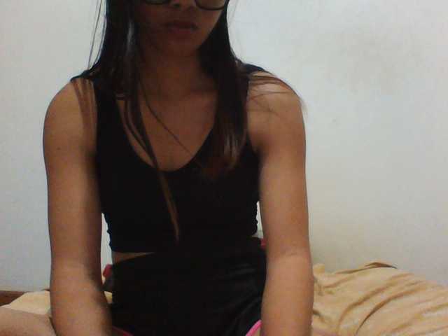 PrettyLie live cam on BongaCams