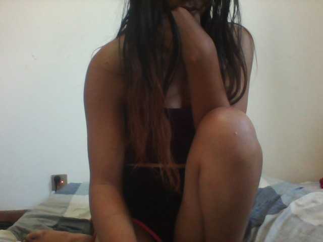 PrettyLie live cam on BongaCams