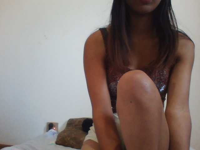 PrettyLie live cam on BongaCams
