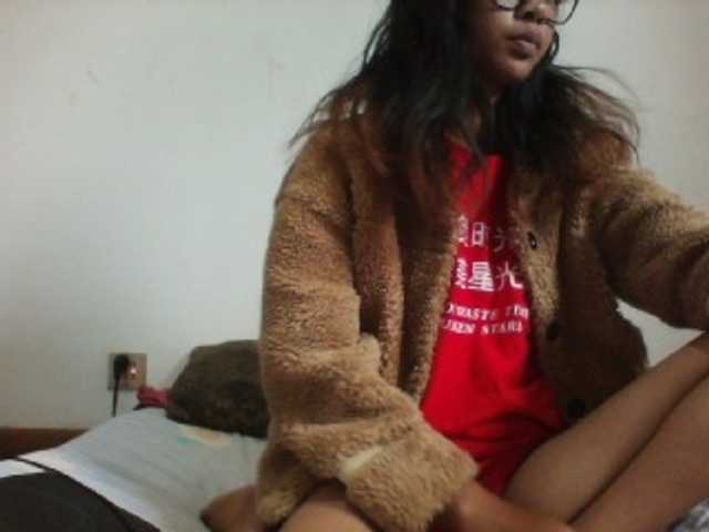 PrettyLie live cam on BongaCams
