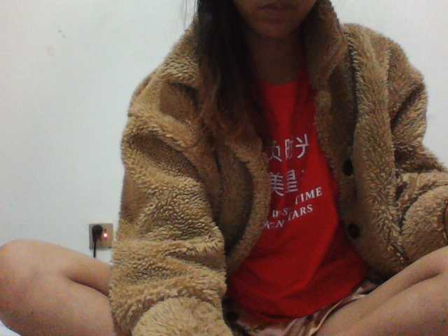 PrettyLie live cam on BongaCams