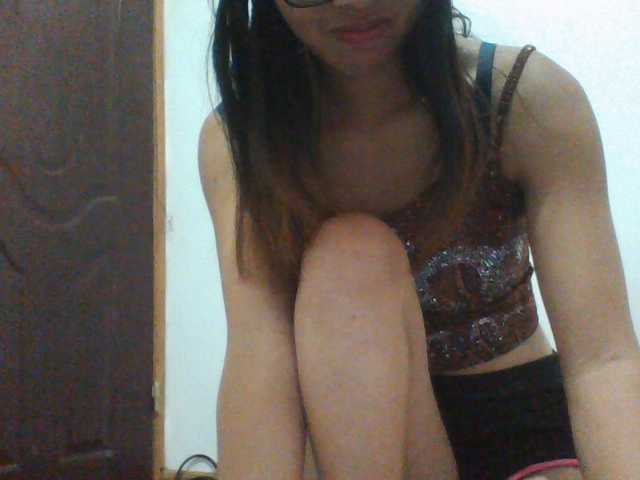 PrettyLie live webcam show