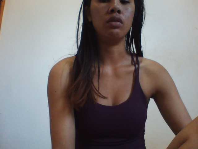 YoungLie69 live cam preview