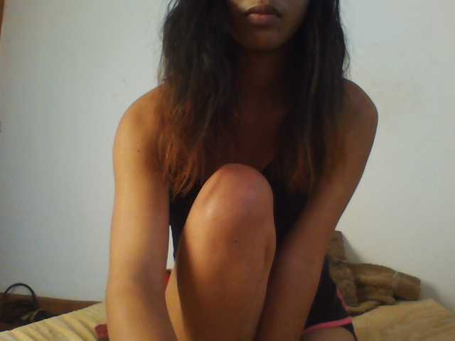 PrettyLie live cam on BongaCams