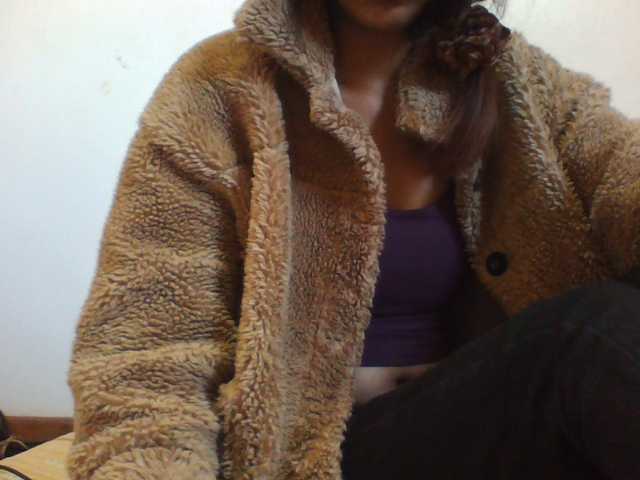 PrettyLie live cam on BongaCams