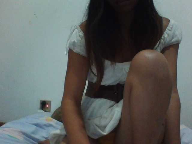 PrettyLie live cam on BongaCams