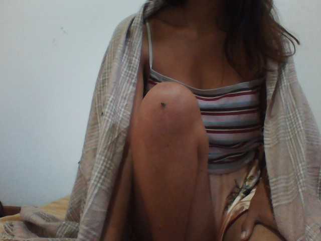 PrettyLie live cam on BongaCams