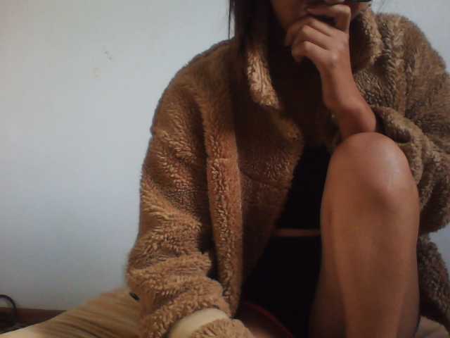 PrettyLie live cam on BongaCams