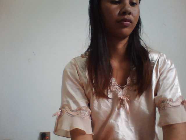 PrettyLie live cam on BongaCams