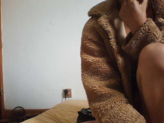 PrettyLie live cam on BongaCams
