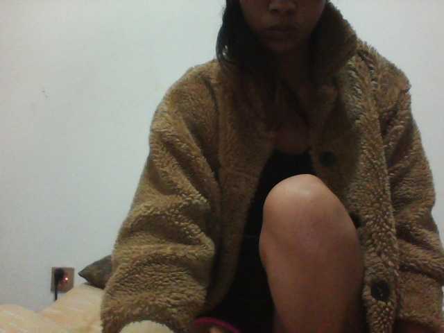 PrettyLie live cam on BongaCams