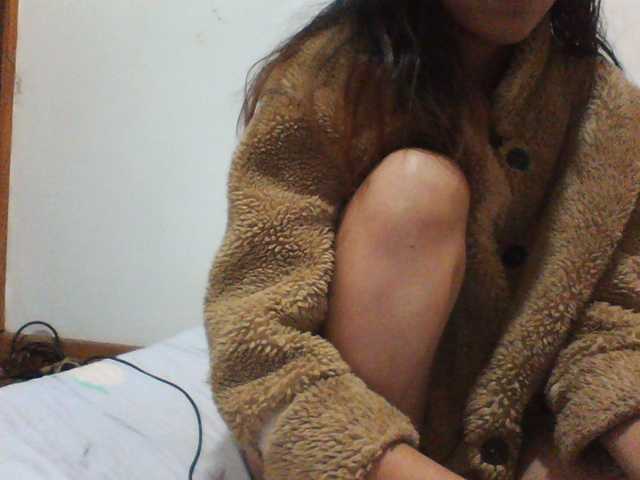 PrettyLie live cam on BongaCams