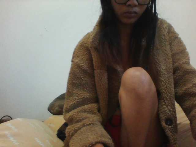 PrettyLie live cam on BongaCams