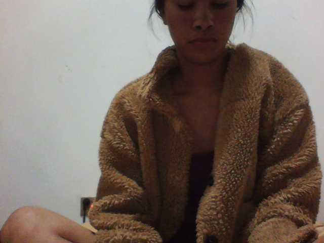 PrettyLie live cam on BongaCams