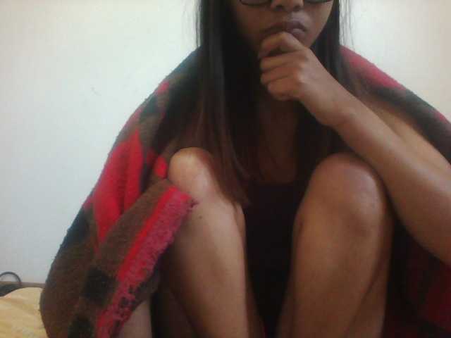 PrettyLie live cam on BongaCams