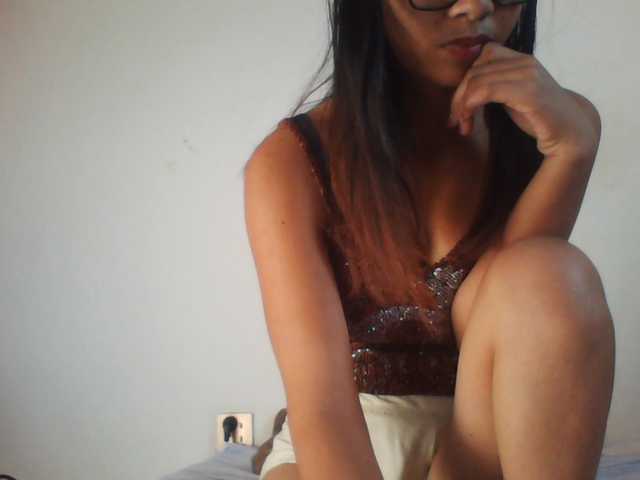 PrettyLie live cam on BongaCams