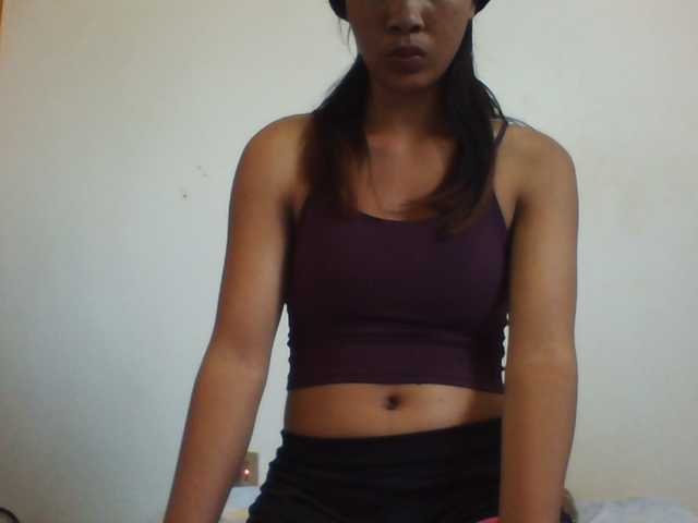 PrettyLie live cam on BongaCams