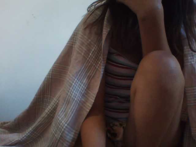 PrettyLie live cam on BongaCams