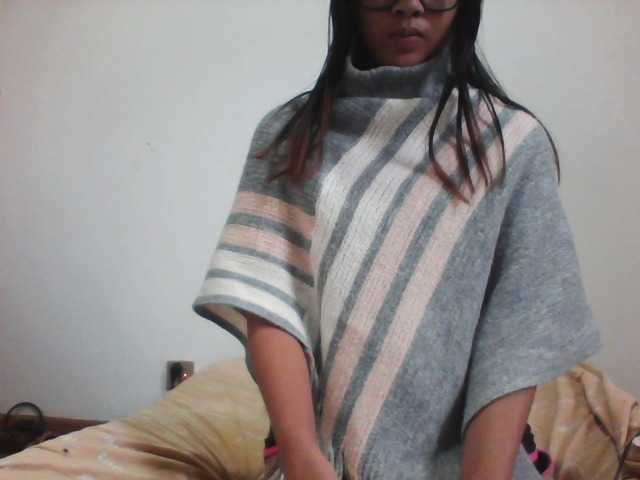 PrettyLie live cam on BongaCams