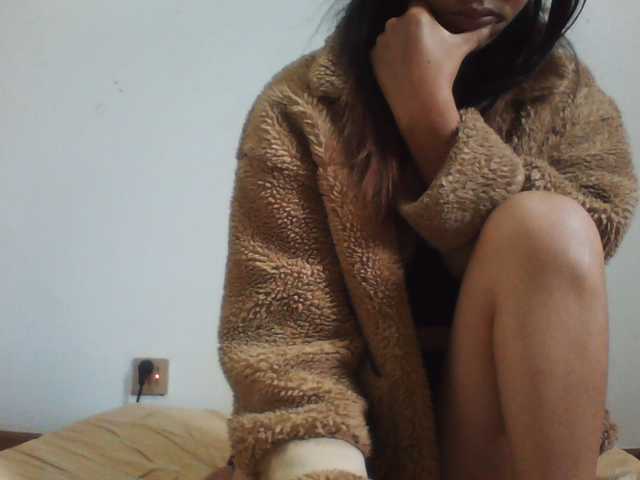PrettyLie live cam on BongaCams