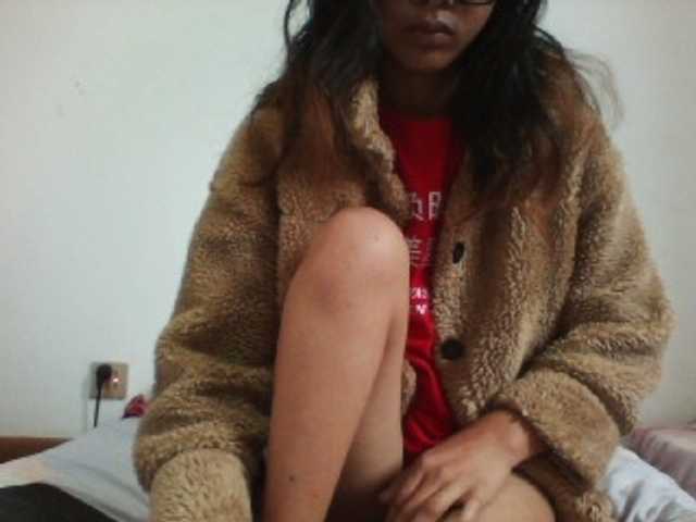 PrettyLie live cam on BongaCams