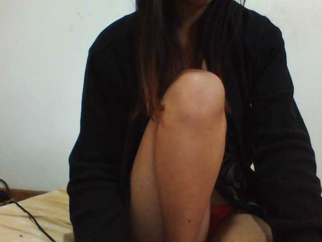 PrettyLie live cam on BongaCams