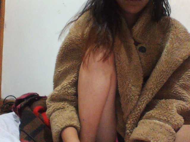 PrettyLie live cam on BongaCams