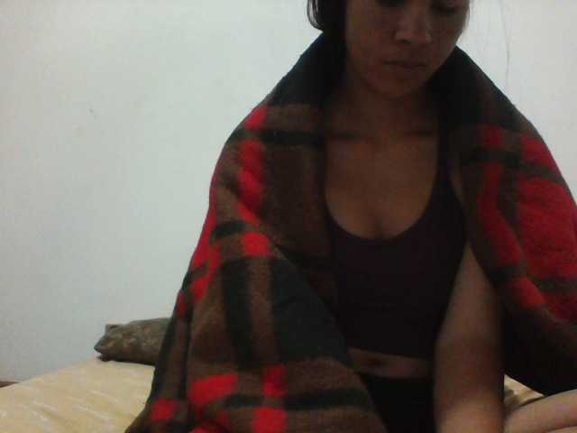 PrettyLie live cam on BongaCams
