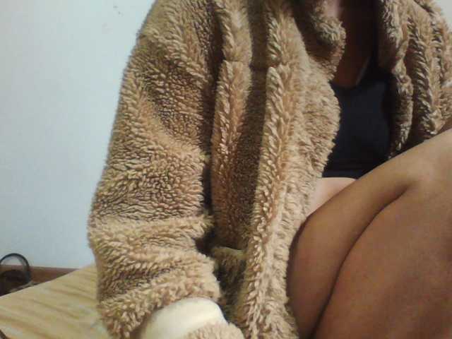PrettyLie live cam on BongaCams