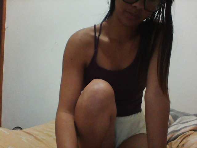 PrettyLie live cam on BongaCams