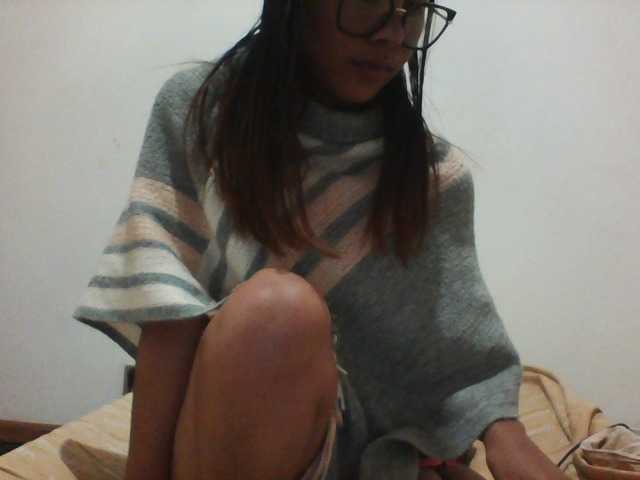 PrettyLie live cam on BongaCams