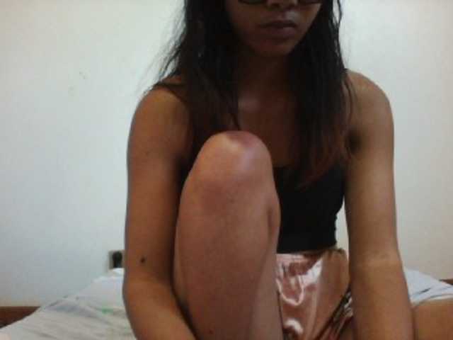 PrettyLie live cam on BongaCams