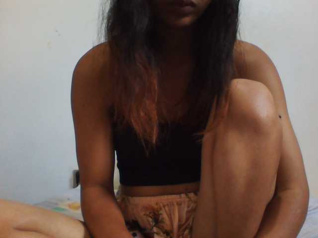 PrettyLie live cam on BongaCams