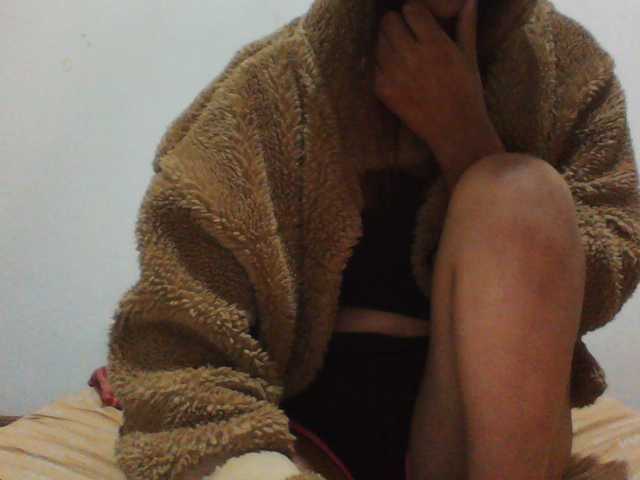 PrettyLie live cam on BongaCams