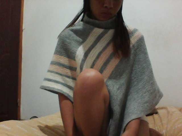 PrettyLie live cam on BongaCams