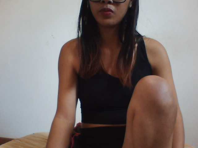 prettylie live sex show