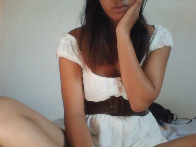 PrettyLie live cam on BongaCams