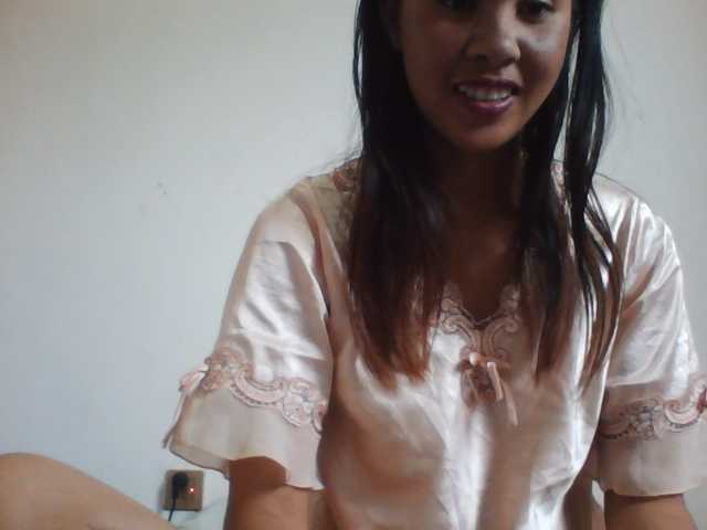 YoungLie69 live cam preview