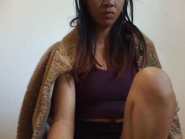 PrettyLie live cam on BongaCams