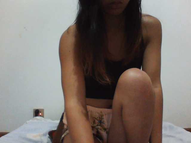 PrettyLie live cam on BongaCams