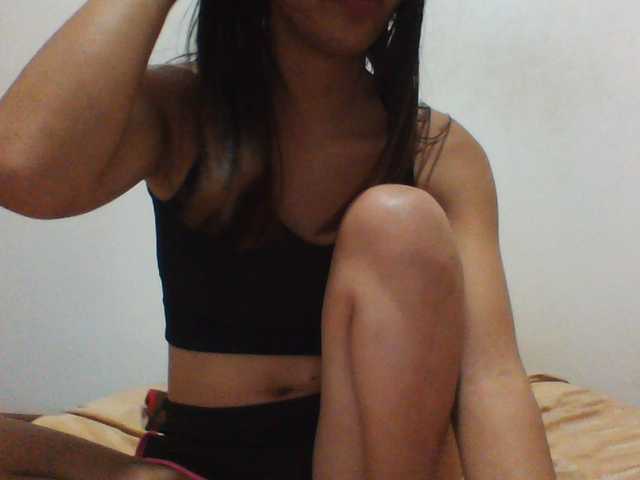 PrettyLie live cam on BongaCams