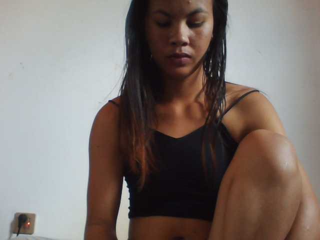 PrettyLie live cam on BongaCams