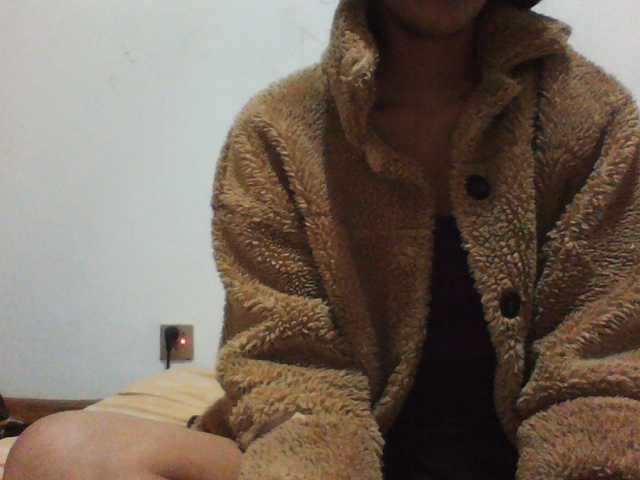 PrettyLie live cam on BongaCams