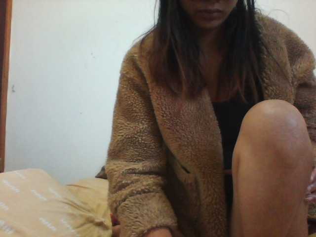 PrettyLie live cam on BongaCams