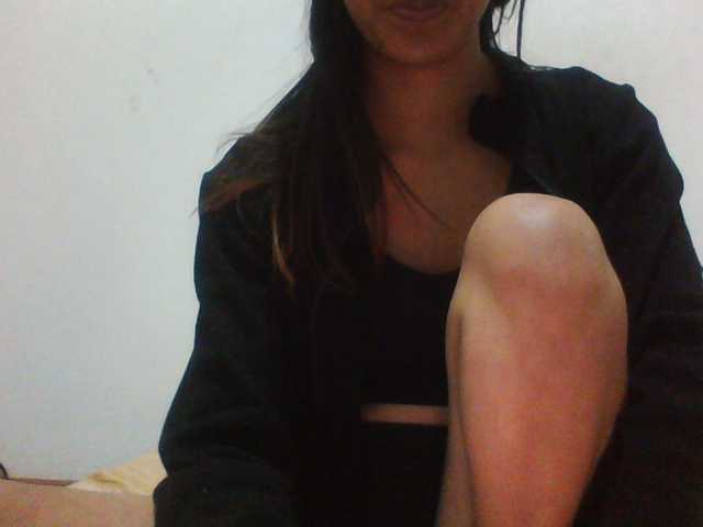 PrettyLie live cam on BongaCams