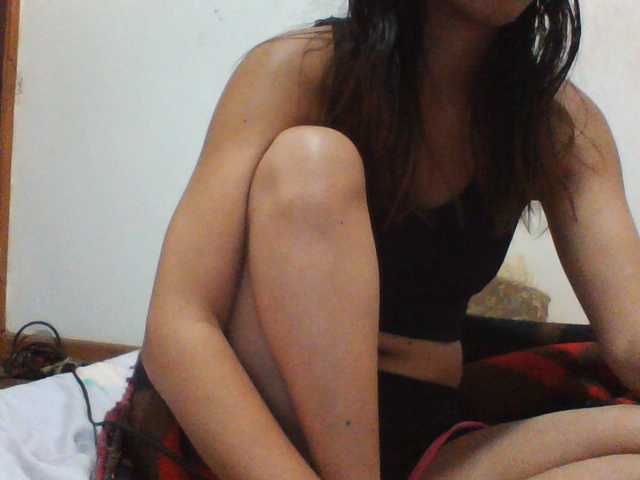 PrettyLie live cam on BongaCams