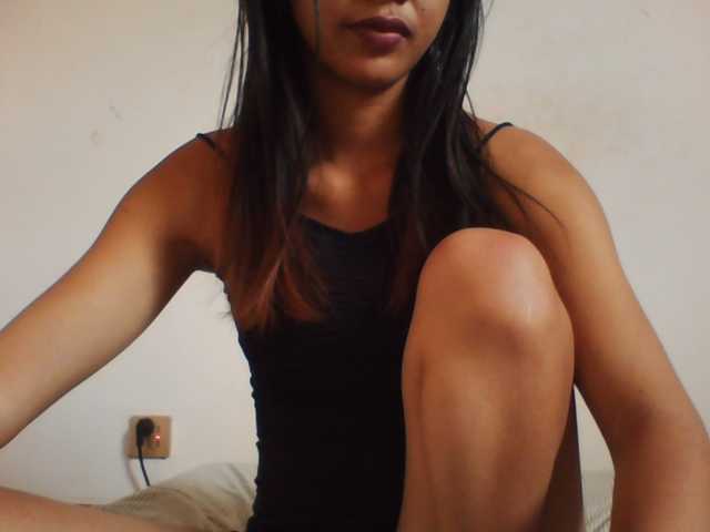 PrettyLie live cam on BongaCams