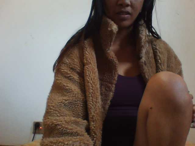 PrettyLie live cam on BongaCams