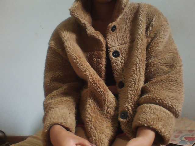 PrettyLie live cam on BongaCams