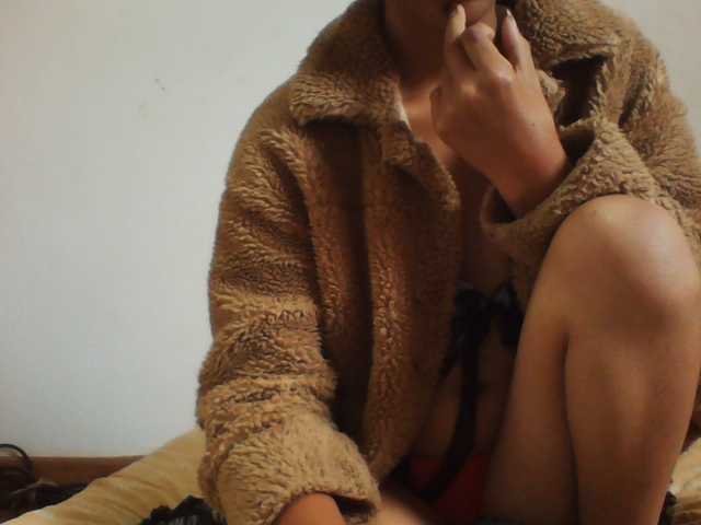PrettyLie live cam on BongaCams
